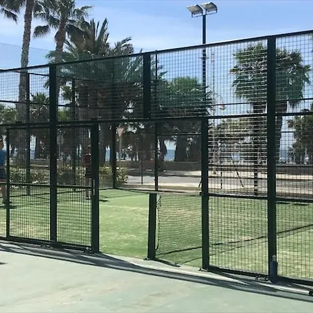 Gondola's Pool And Tennis